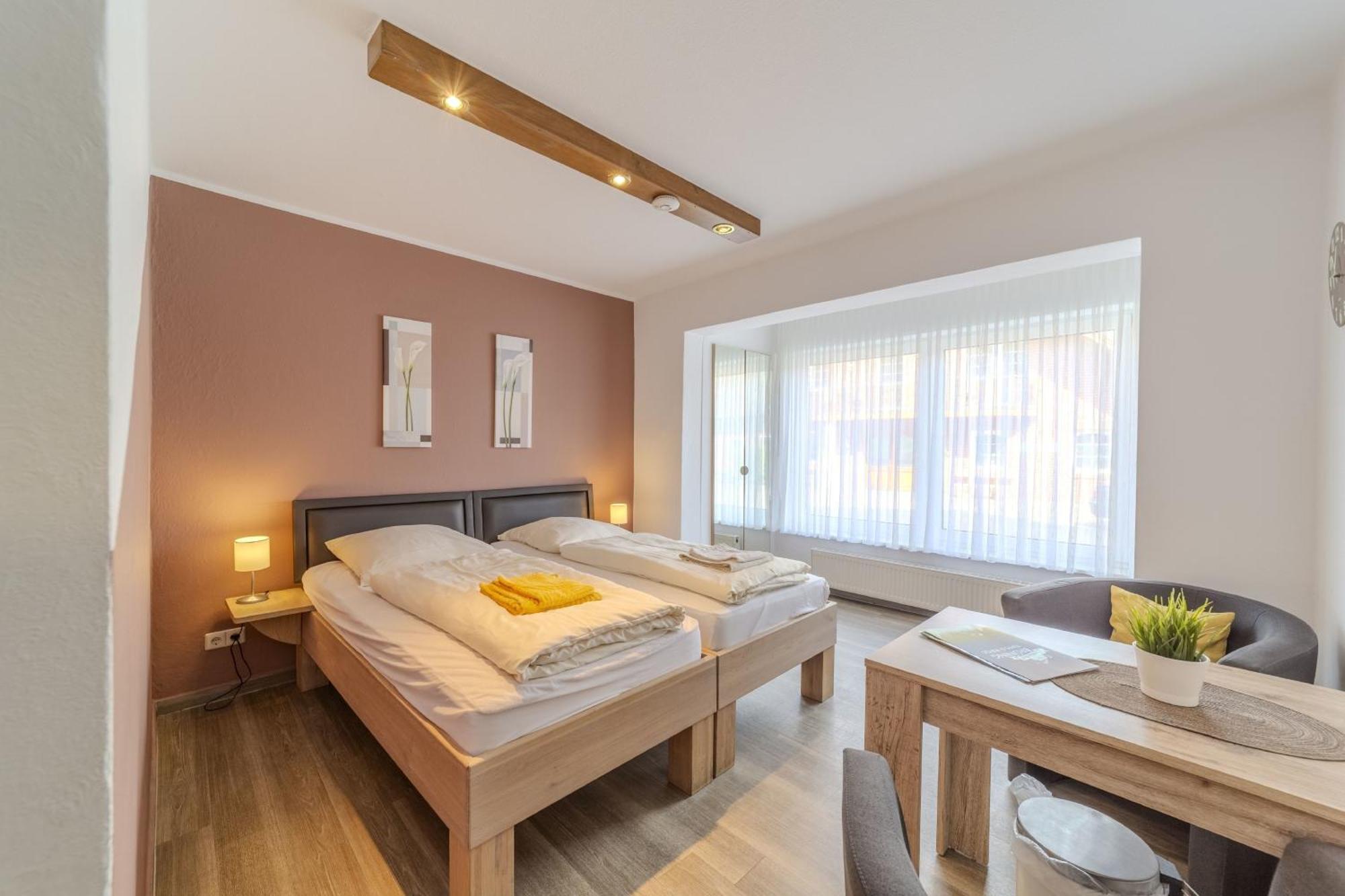 Familienhof Bruening - Doppelzimmer Waldesruh II Meppen Esterno foto